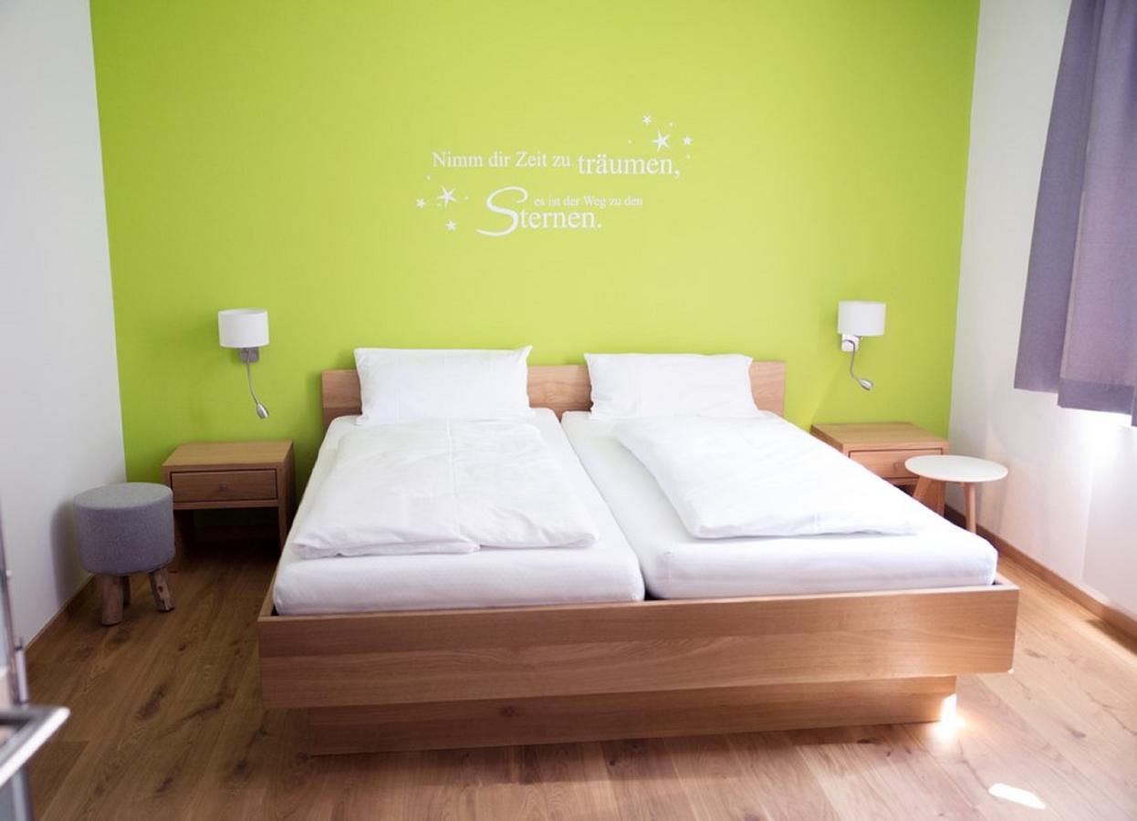 Gleiseins Hotell Naila Exteriör bild
